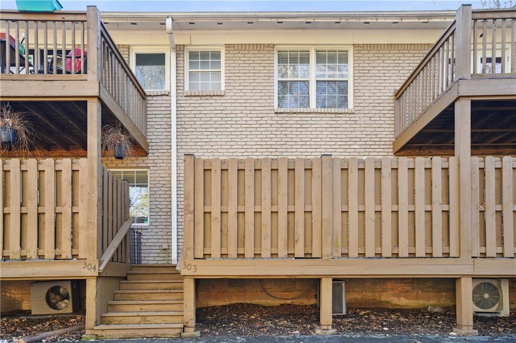 2232 Dunseath Avenue NW Unit 303