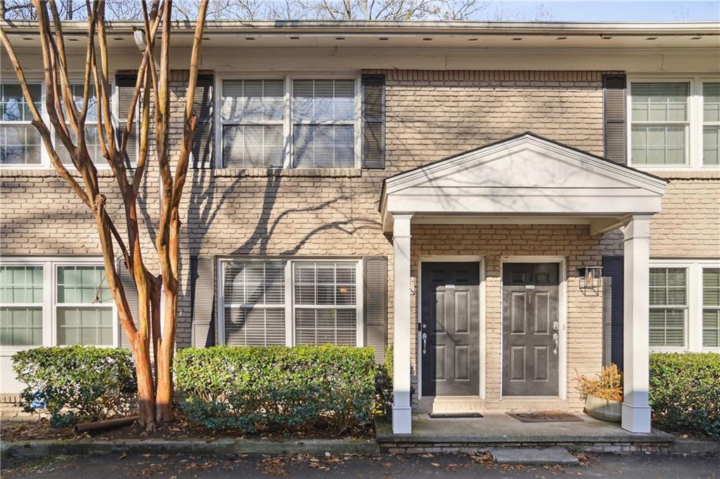 2232 Dunseath Avenue NW Unit 303