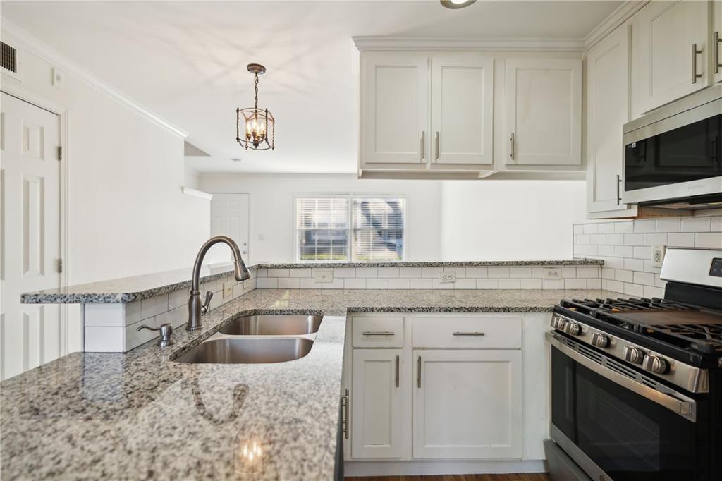 2232 Dunseath Avenue NW Unit 303