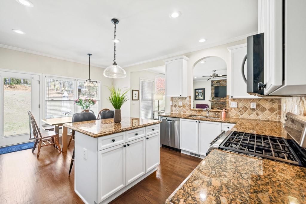 3198 Highland Forge Trail