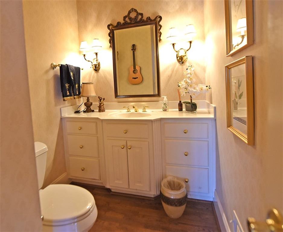 6610 Sunbriar Drive