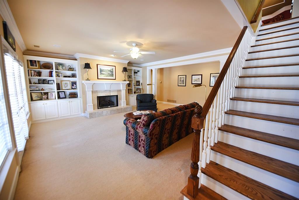 6610 Sunbriar Drive