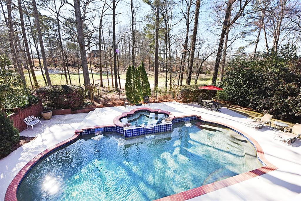 6610 Sunbriar Drive