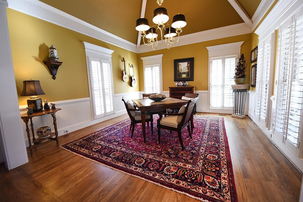 6610 Sunbriar Drive
