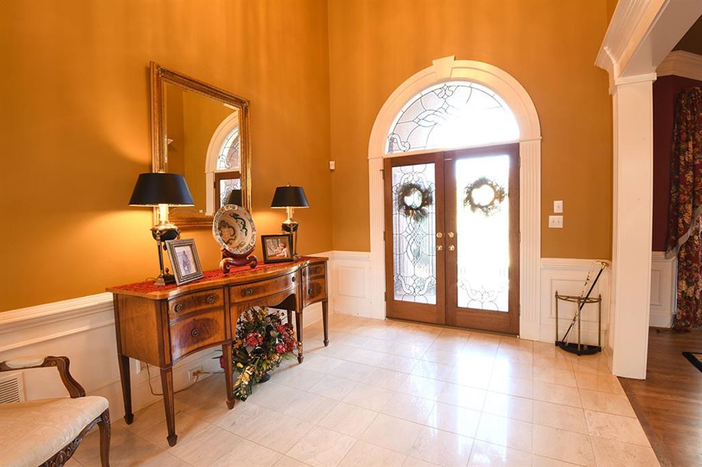 6610 Sunbriar Drive