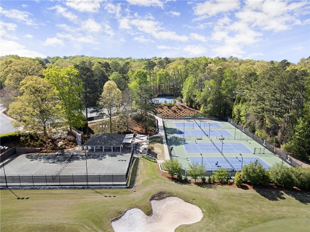 1015 Brooksglen Drive