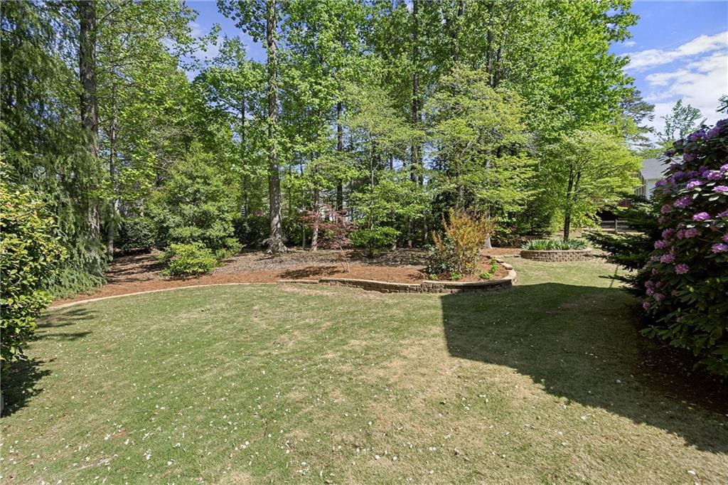 1015 Brooksglen Drive