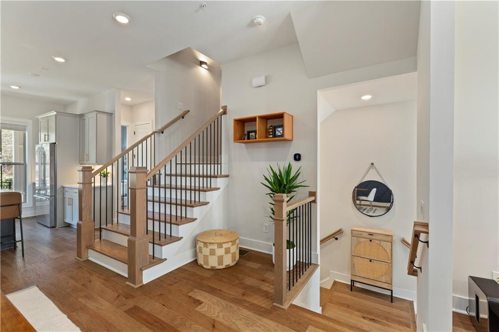 210 Mitchell Lane