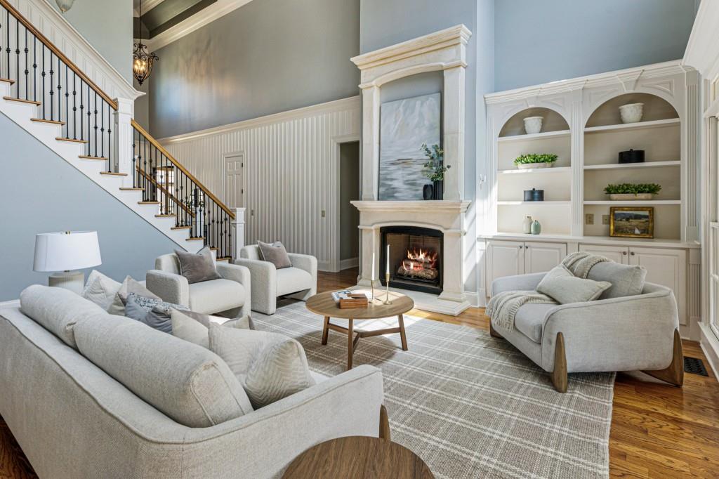 305 Inman Place