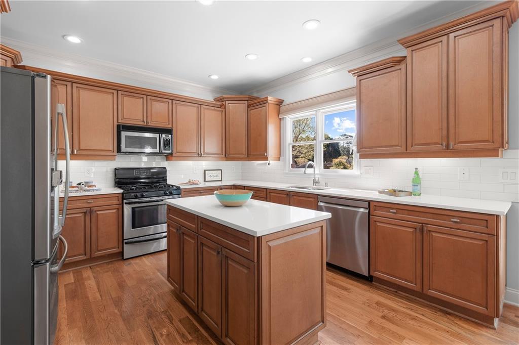 2625 Cross Springs Drive