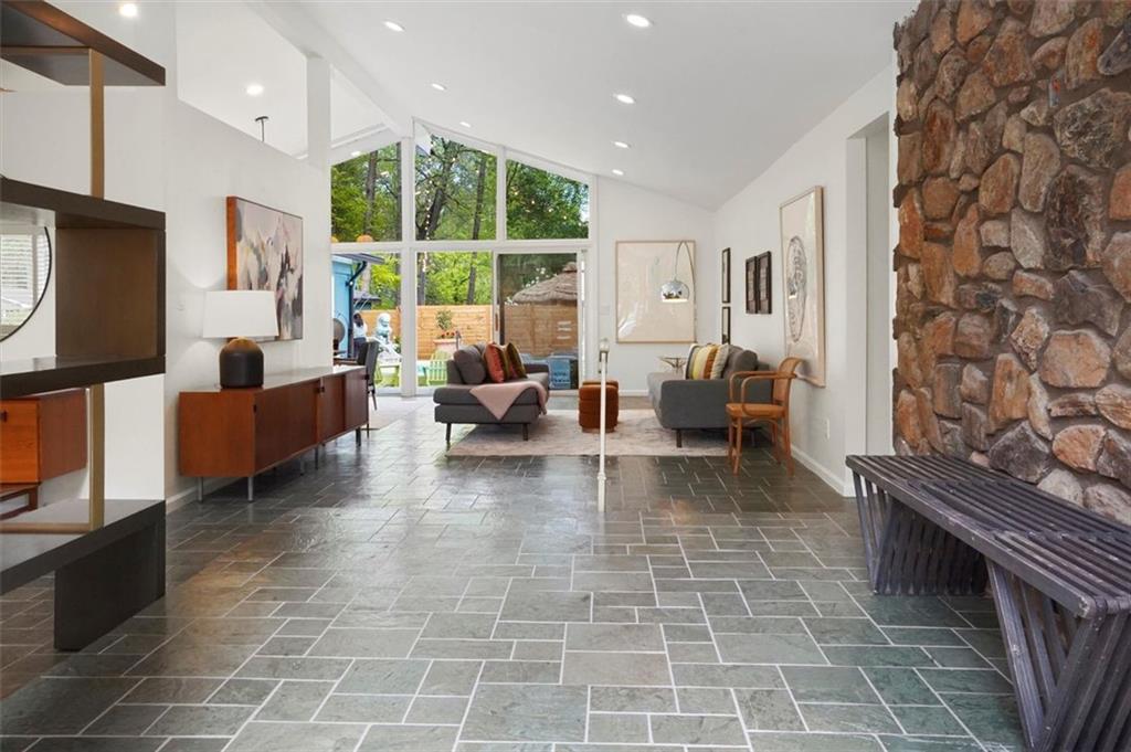 2895 DUNNINGTON Circle
