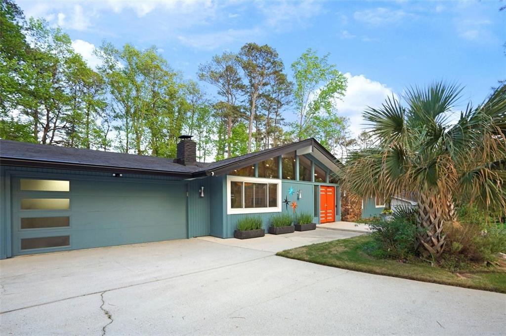 2895 DUNNINGTON Circle