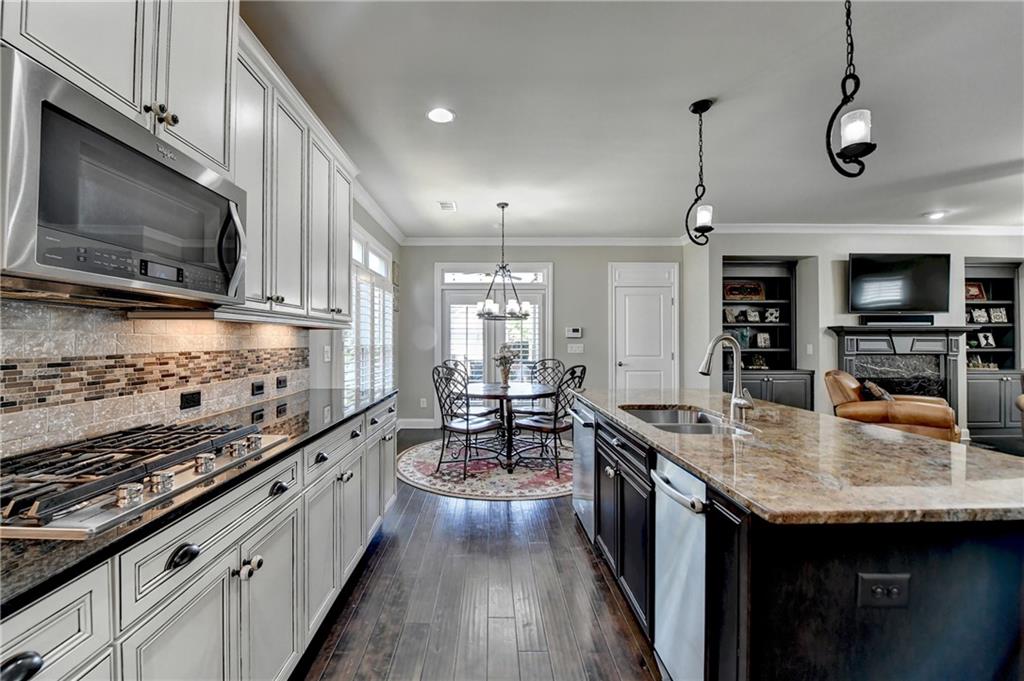 4030 Spencer Green