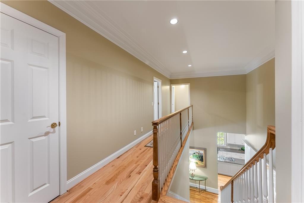 1144 Bellewood Square