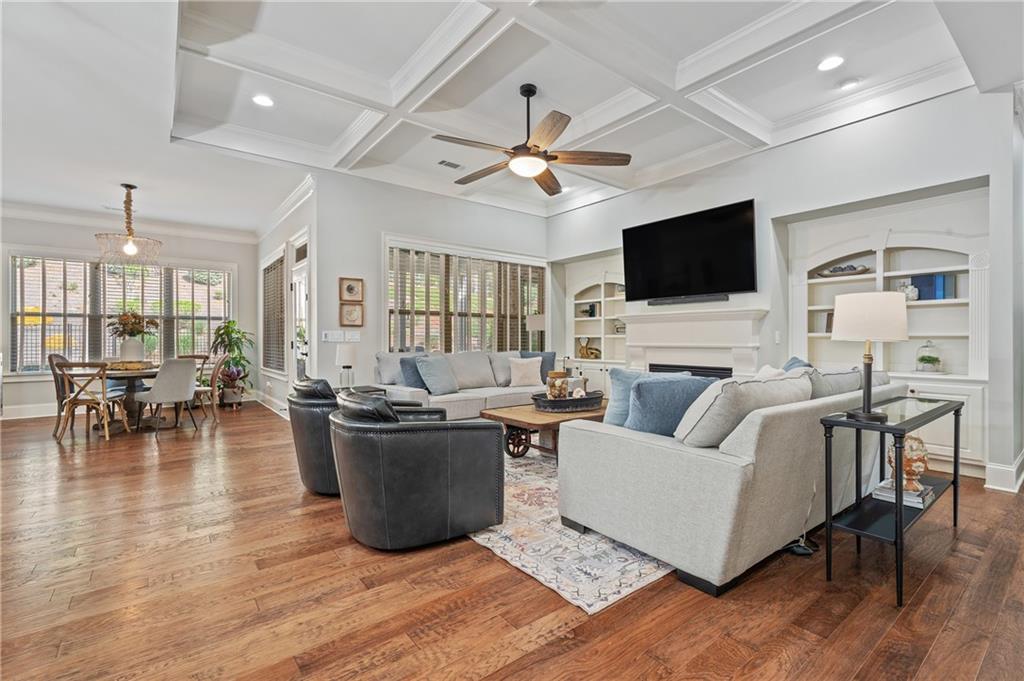 754 Creekside Bend