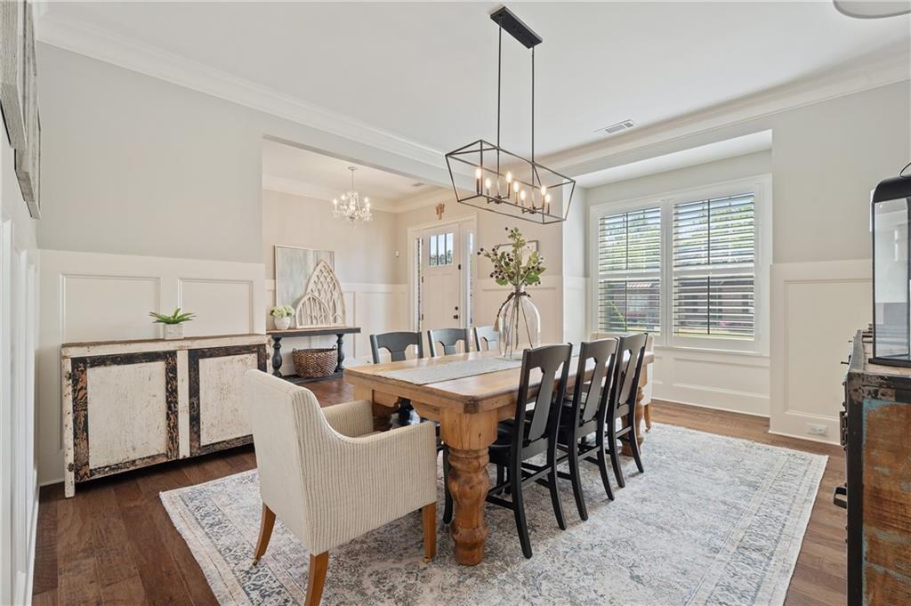 754 Creekside Bend