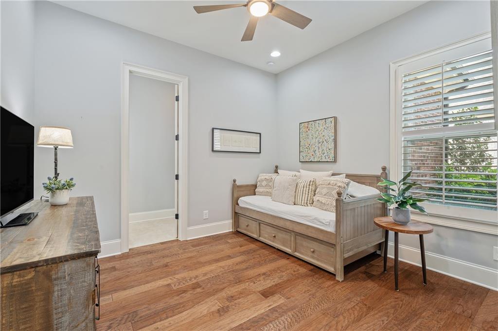 754 Creekside Bend