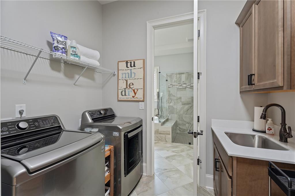 754 Creekside Bend