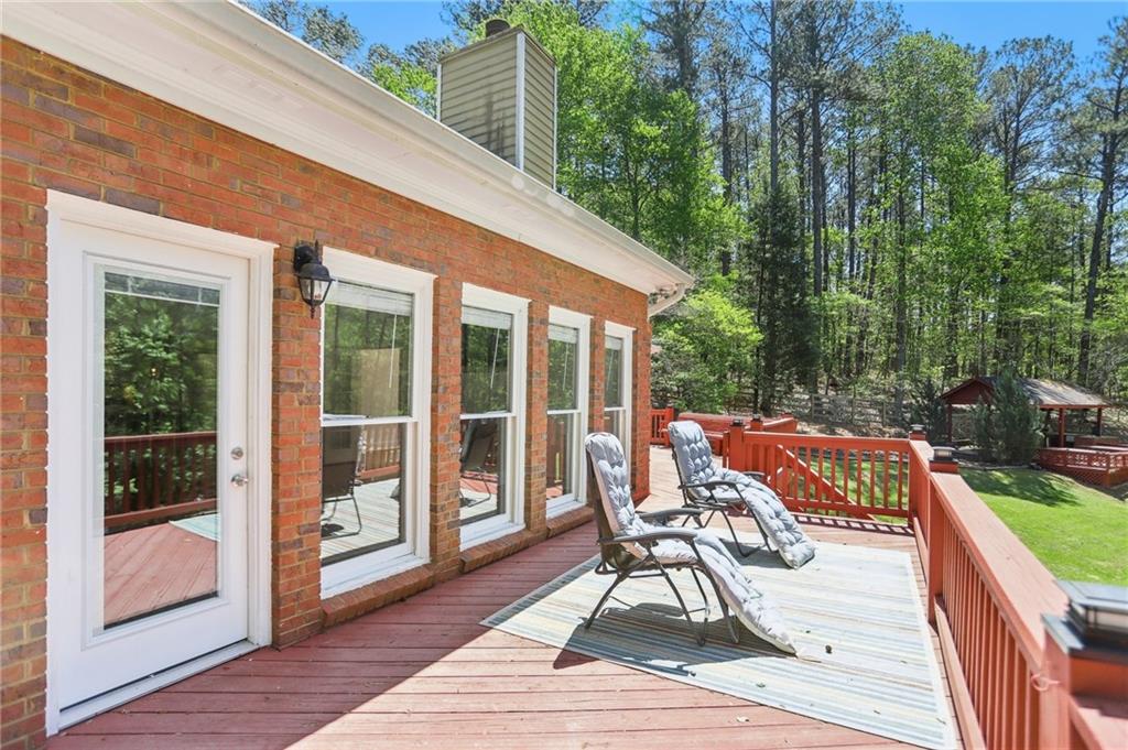 2601 County Line Road NW