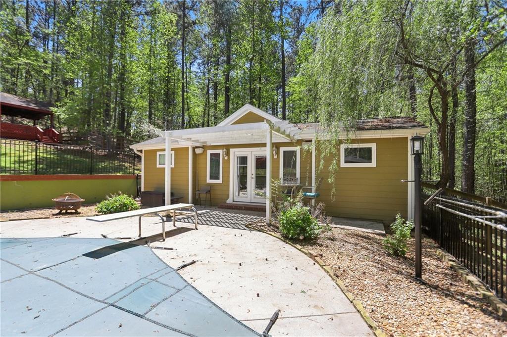 2601 County Line Road NW