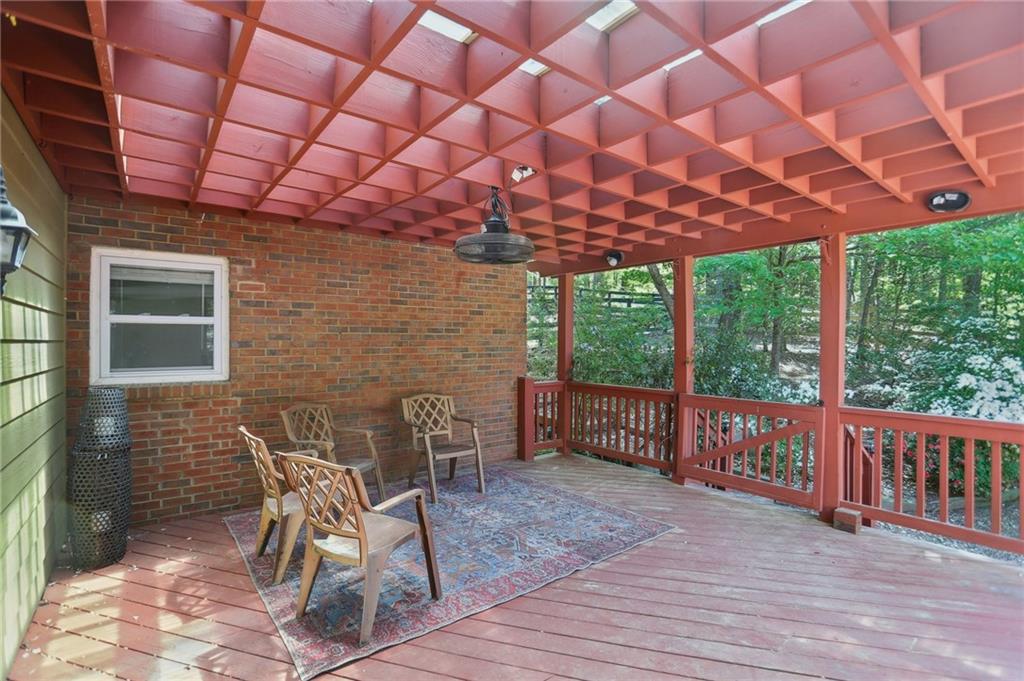 2601 County Line Road NW