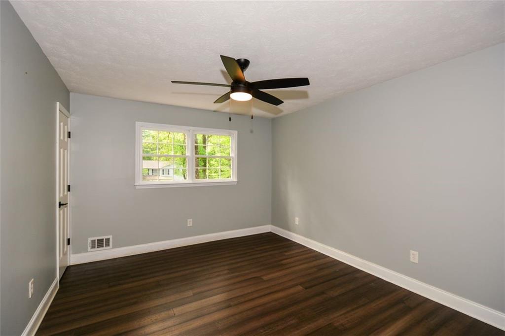 2840 Wendy Lane