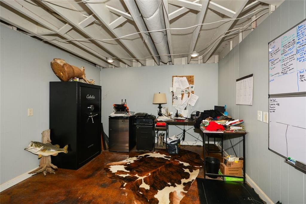 2840 Wendy Lane