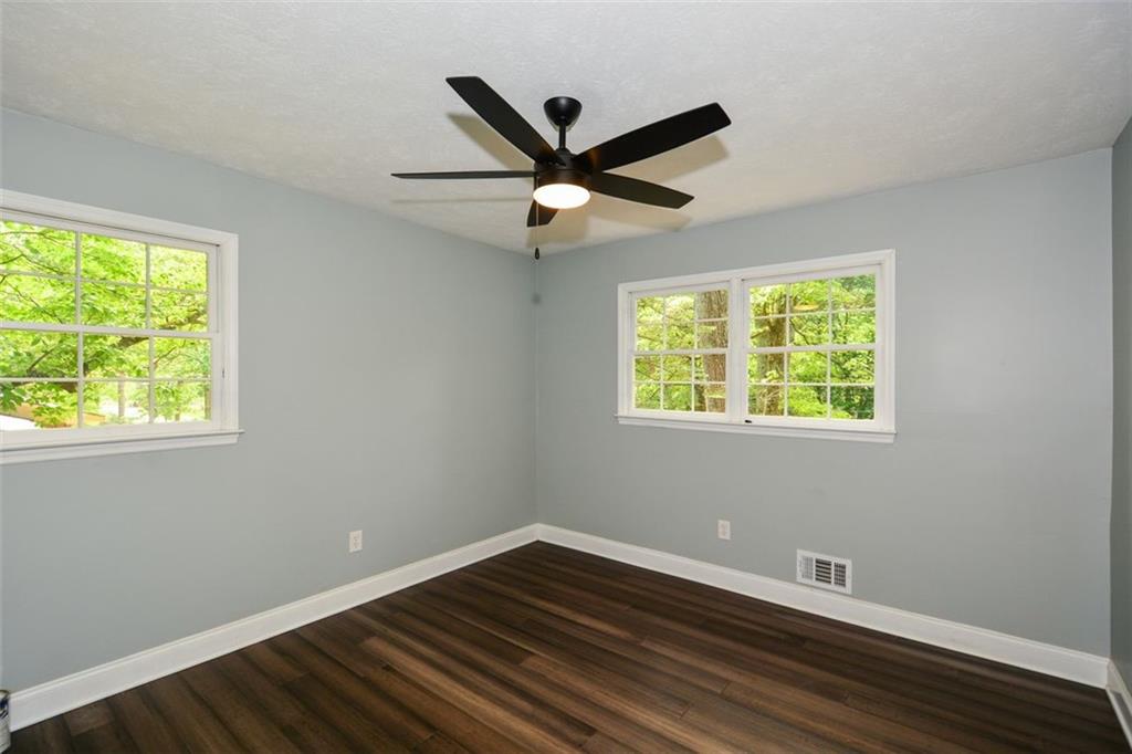 2840 Wendy Lane