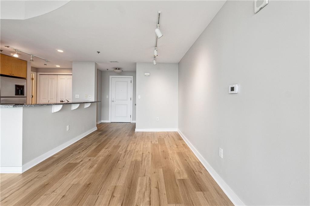 3338 Peachtree Road Unit 1210