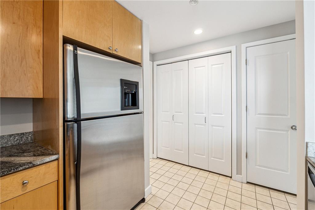3338 Peachtree Road Unit 1210