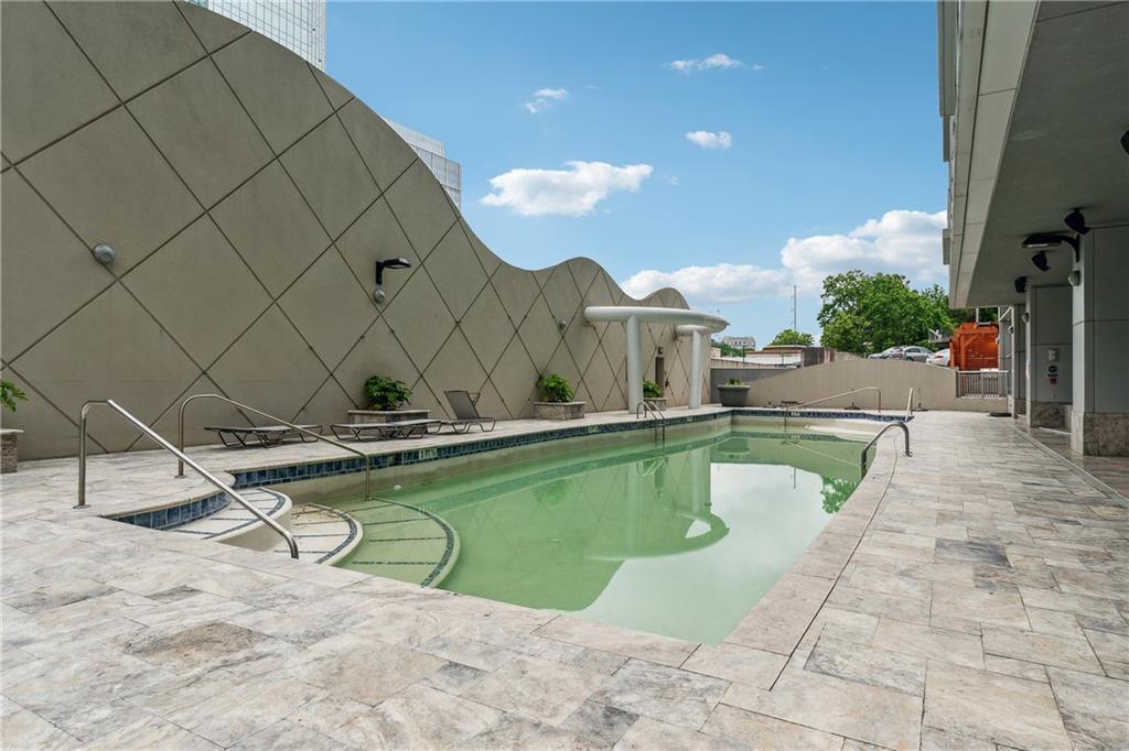 3338 Peachtree Road Unit 1210