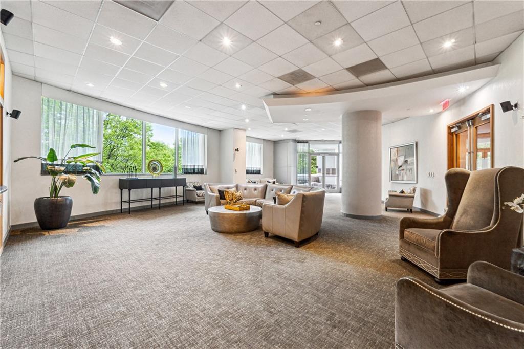 3338 Peachtree Road Unit 1210