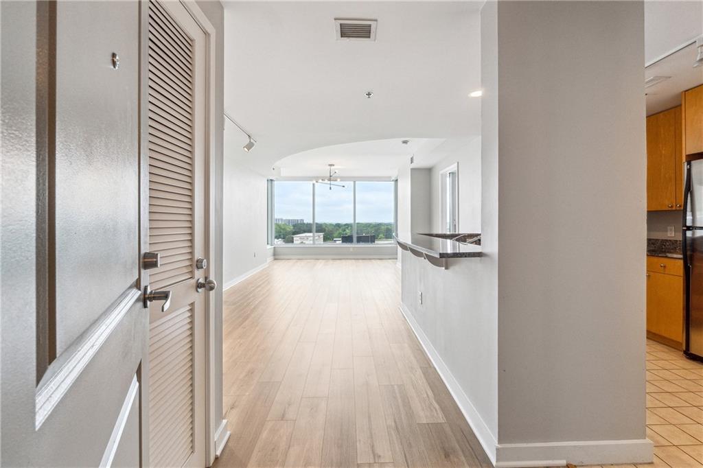 3338 Peachtree Road Unit 1210