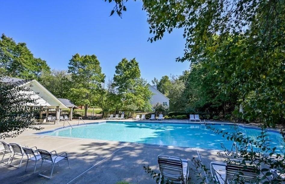 1496 Brentwood Drive
