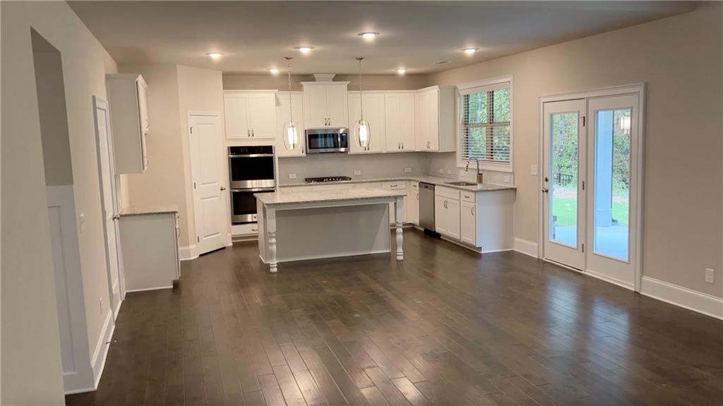 1402 Wilcox Way