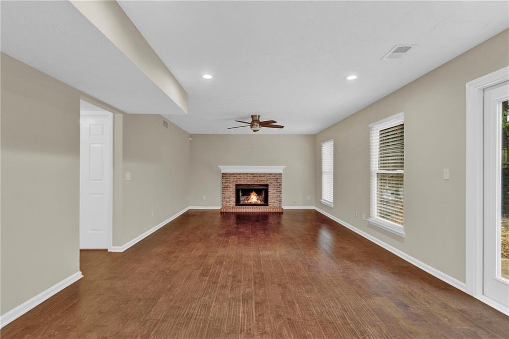 2640 GARLAND Way