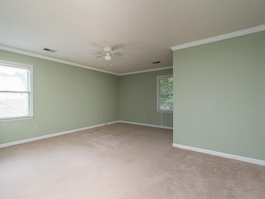 3177 Westfield Way NE