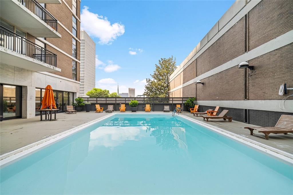 620 PEACHTREE Street NE Unit 1716