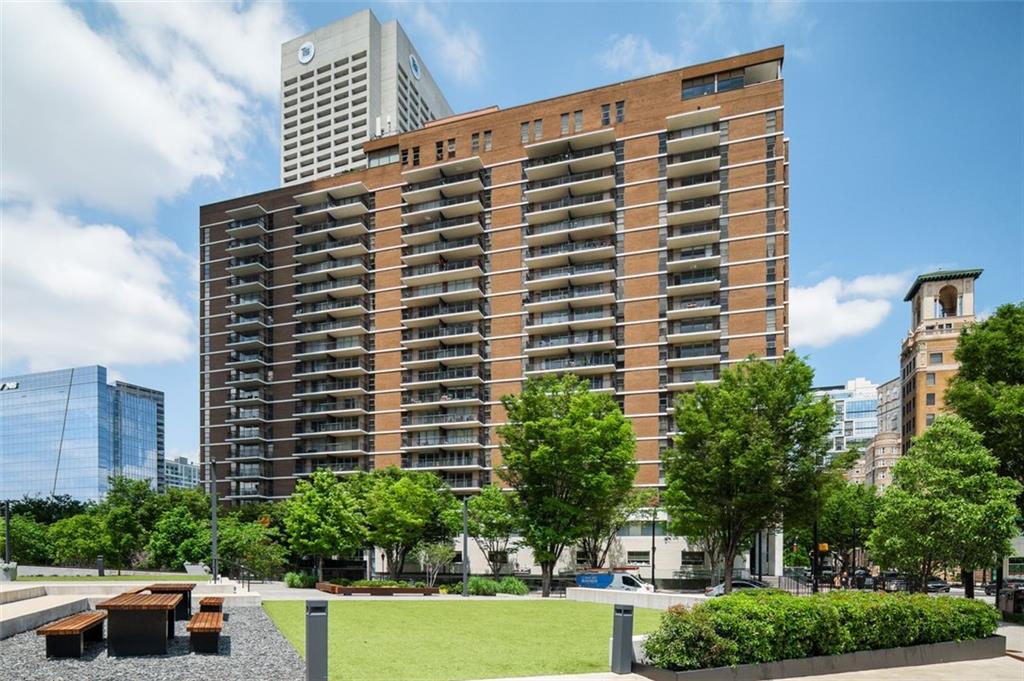620 PEACHTREE Street NE Unit 1716