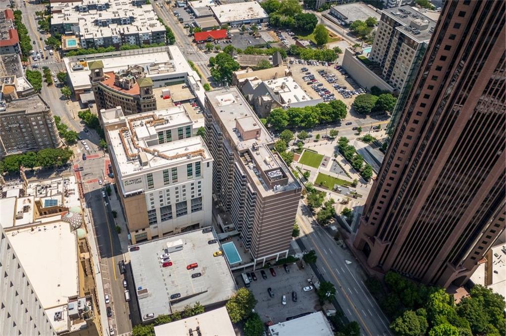 620 PEACHTREE Street NE Unit 1716