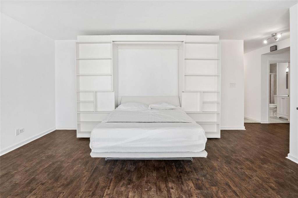 620 PEACHTREE Street NE Unit 1716
