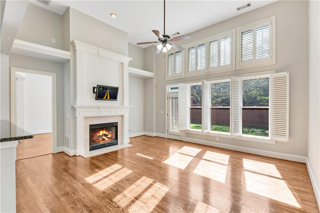 290 Windsor Gate Cove