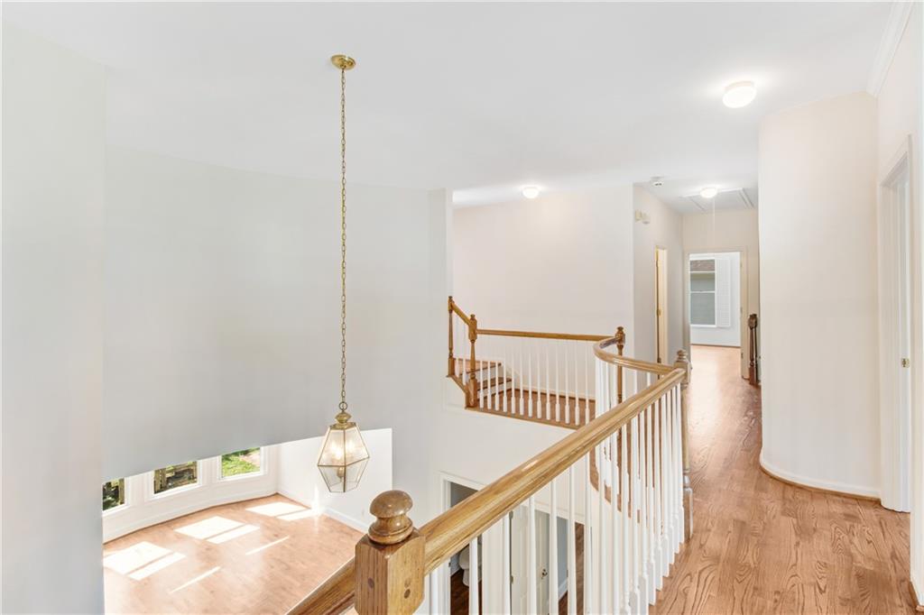 290 Windsor Gate Cove