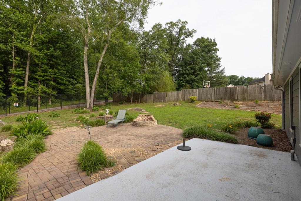 1520 Great Oaks Drive