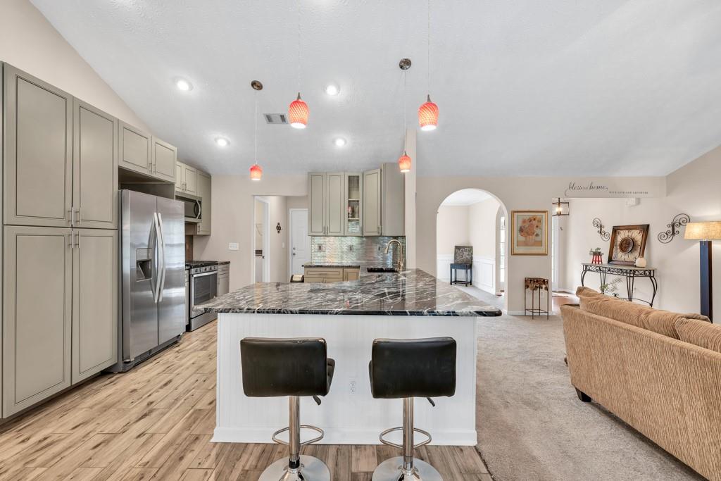 1520 Great Oaks Drive