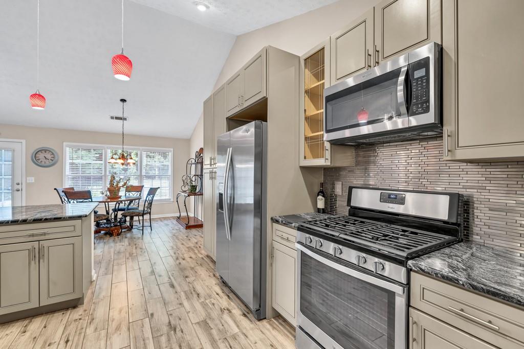 1520 Great Oaks Drive