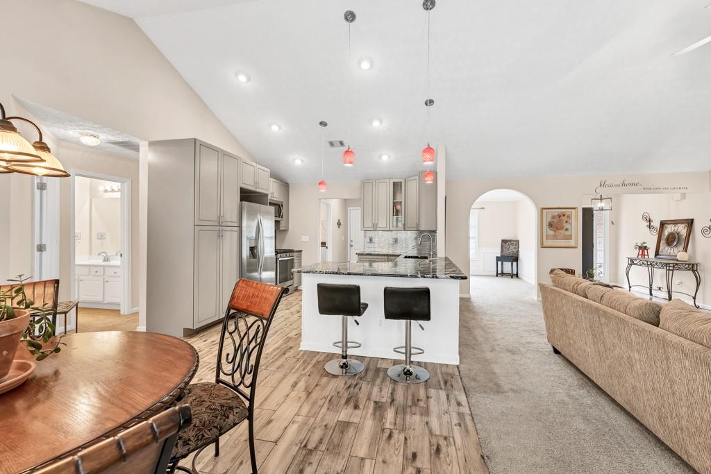 1520 Great Oaks Drive