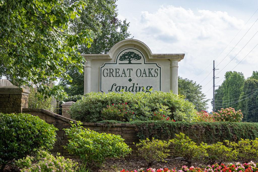 1520 Great Oaks Drive