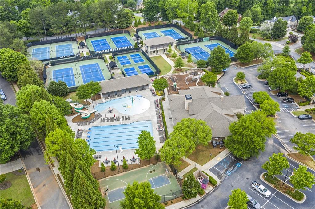 14472 Club Circle