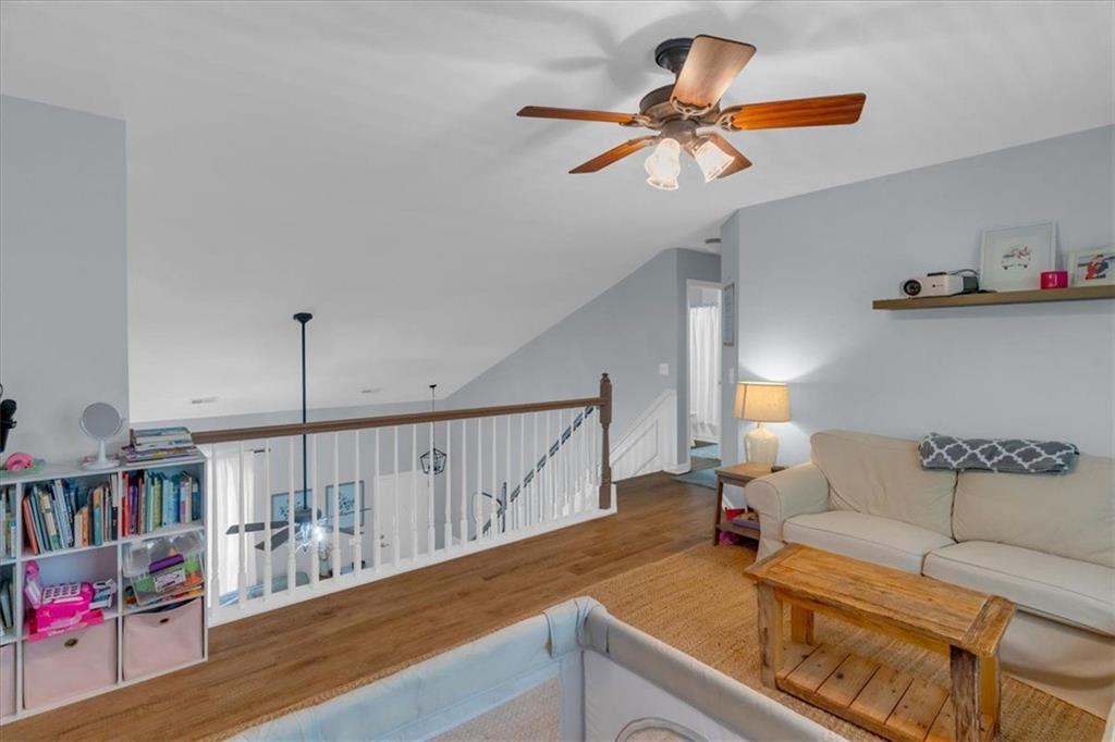 141 WEATHERSTONE Drive